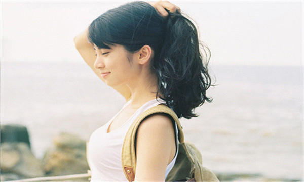 广西帮人生孩子的女人叫什么,帮忙女人生孩子